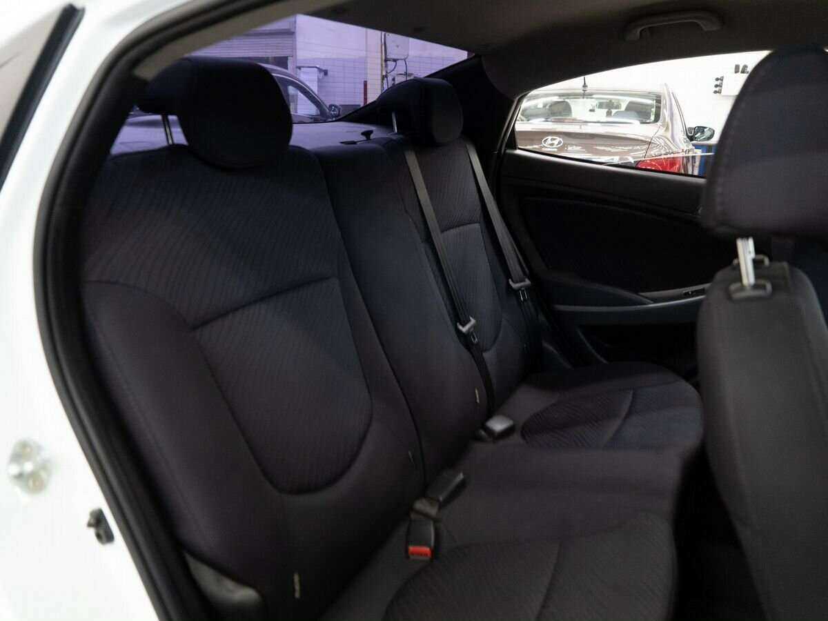Хендай Солярис б/у, 2015, Автоматическая. Фото: #7