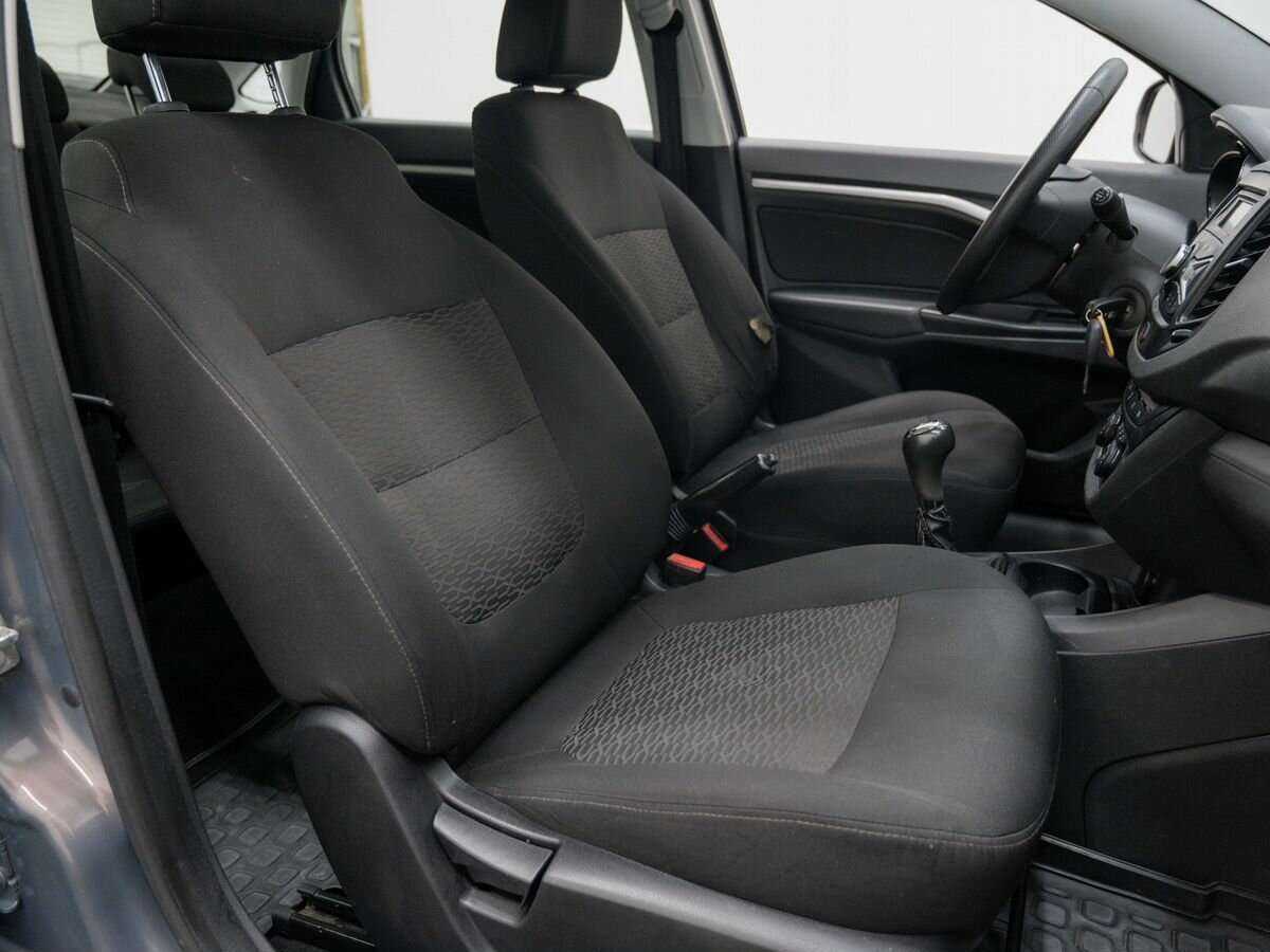 Лада (ВАЗ) Веста б/у, 2015, Механическая. Фото: #7