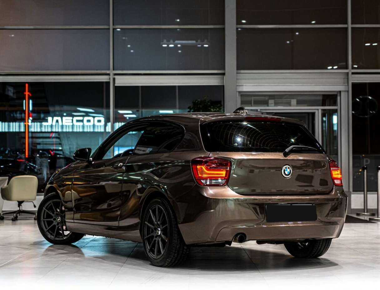 БМВ 1 серии б/у, 2012, Автоматическая. Фото: #3