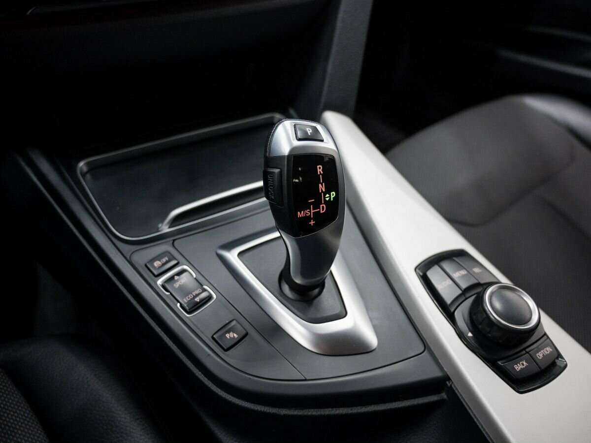 БМВ 3 серии б/у, 2016, Автоматическая. Фото: #17