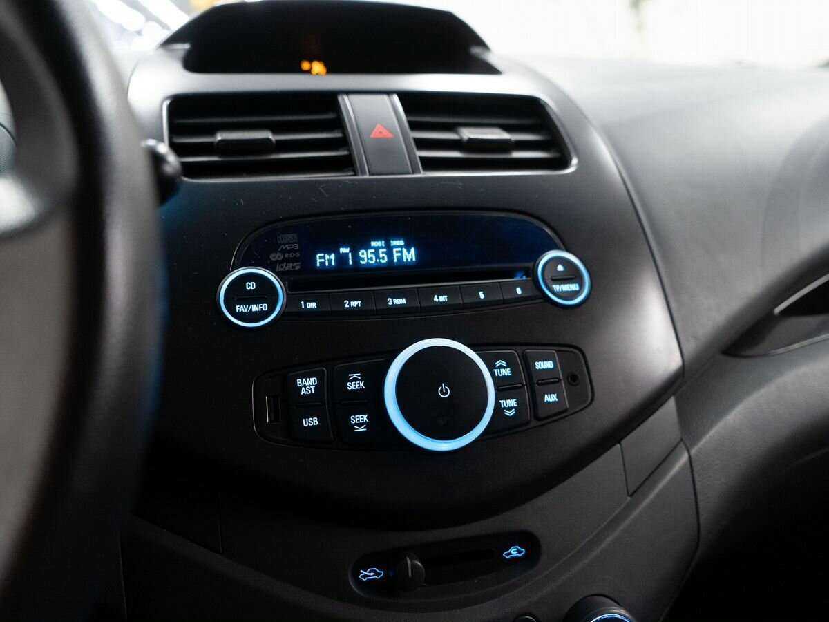 Chevrolet Spark б/у, 2013, Автоматическая. Фото: #12