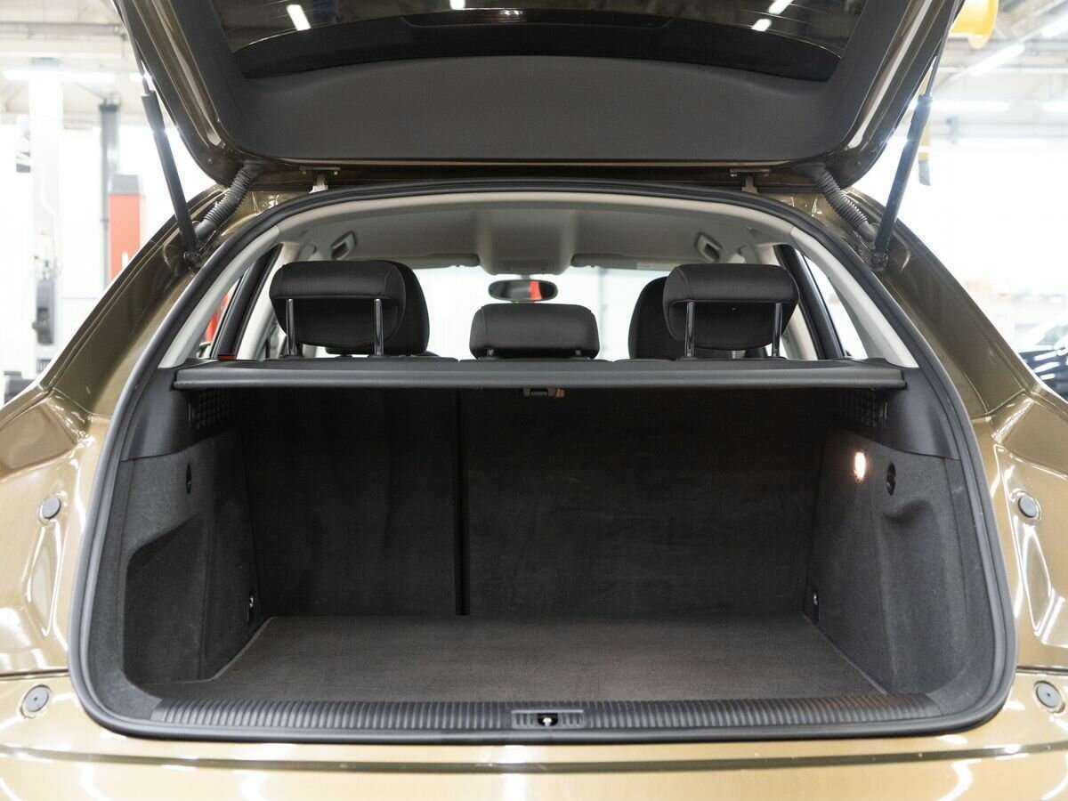 Ауди К3 б/у, 2012, Роботизированная. Фото: #7