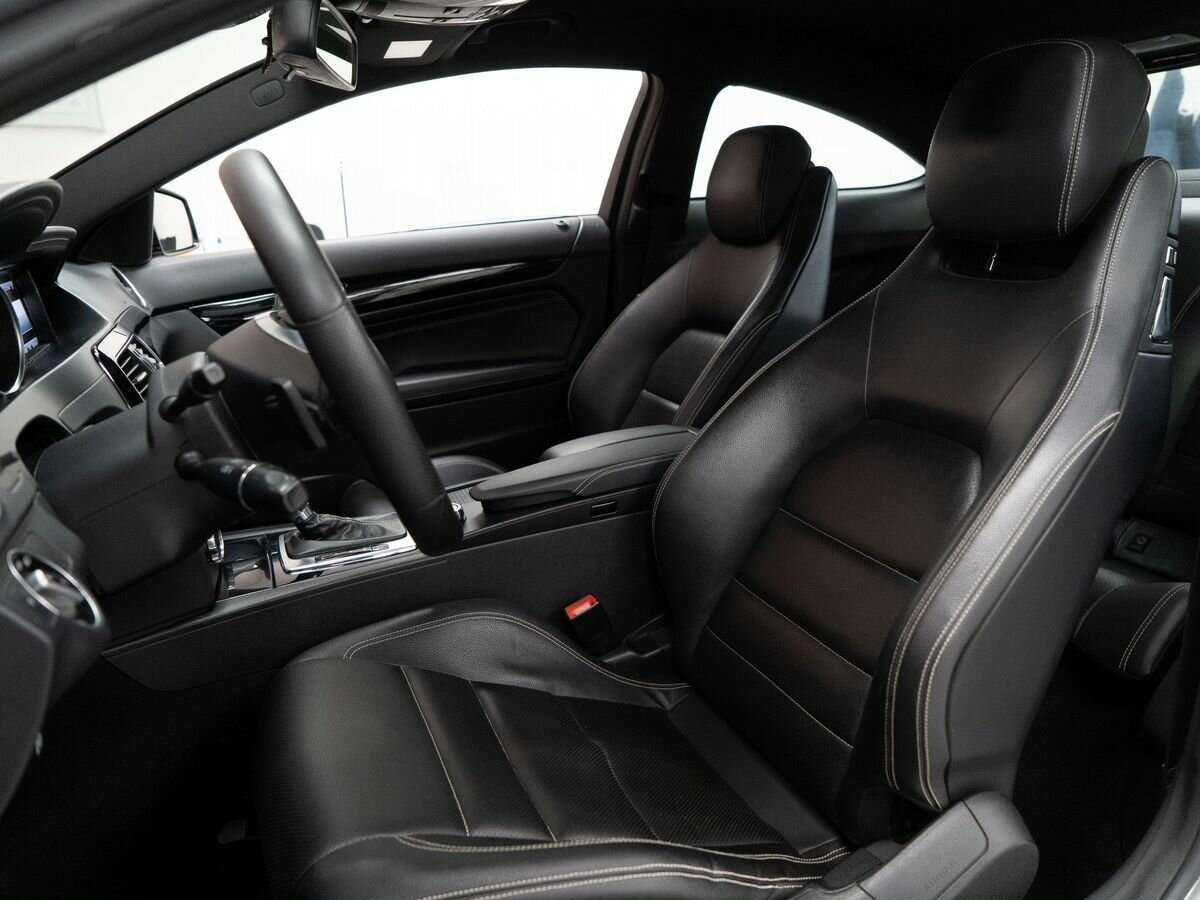 Мерседес-Бенц Ц-Класс б/у, 2012, Автоматическая. Фото: #5