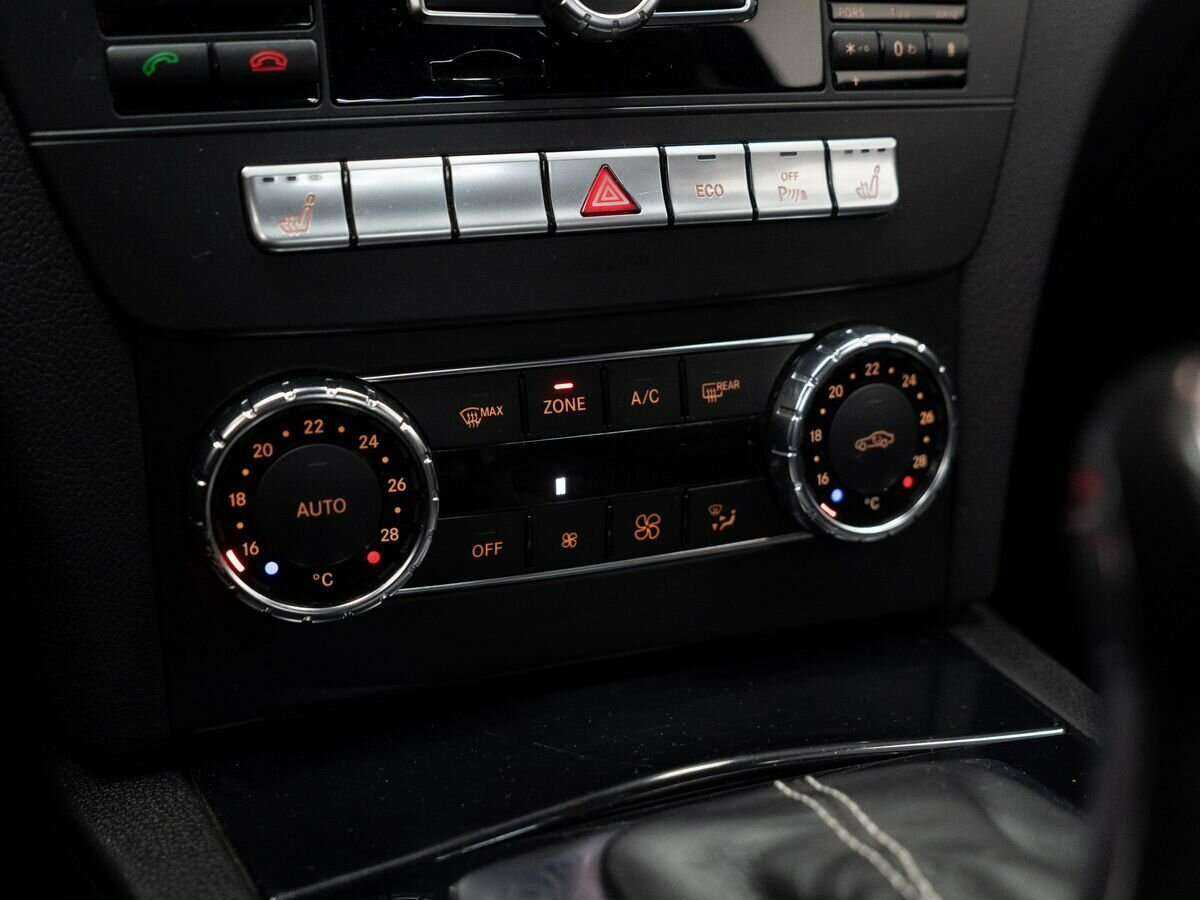 Мерседес-Бенц Ц-Класс б/у, 2012, Автоматическая. Фото: #12