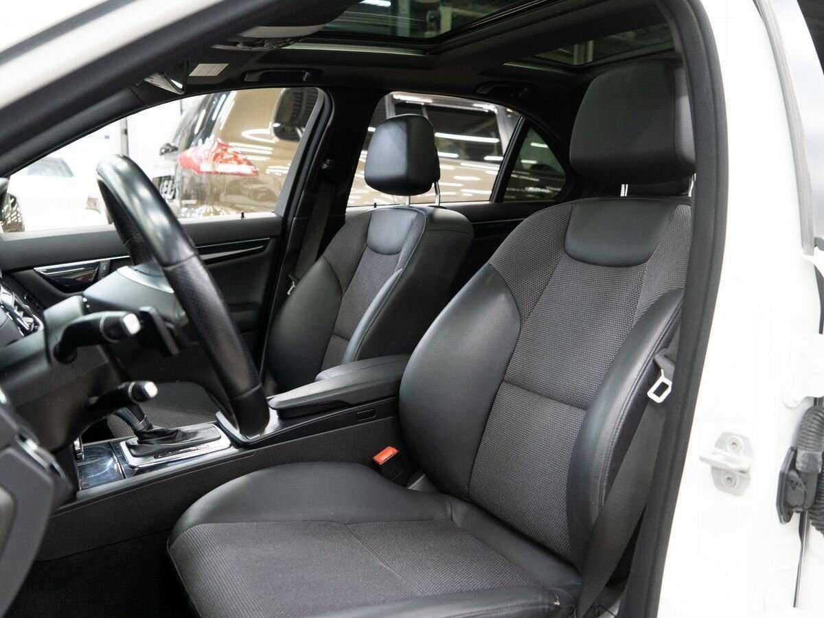 Мерседес-Бенц Ц-Класс б/у, 2012, Автоматическая. Фото: #5