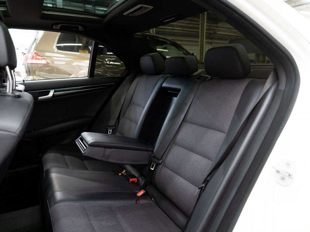 Мерседес-Бенц Ц-Класс б/у, 2012, Автоматическая. Фото: #6