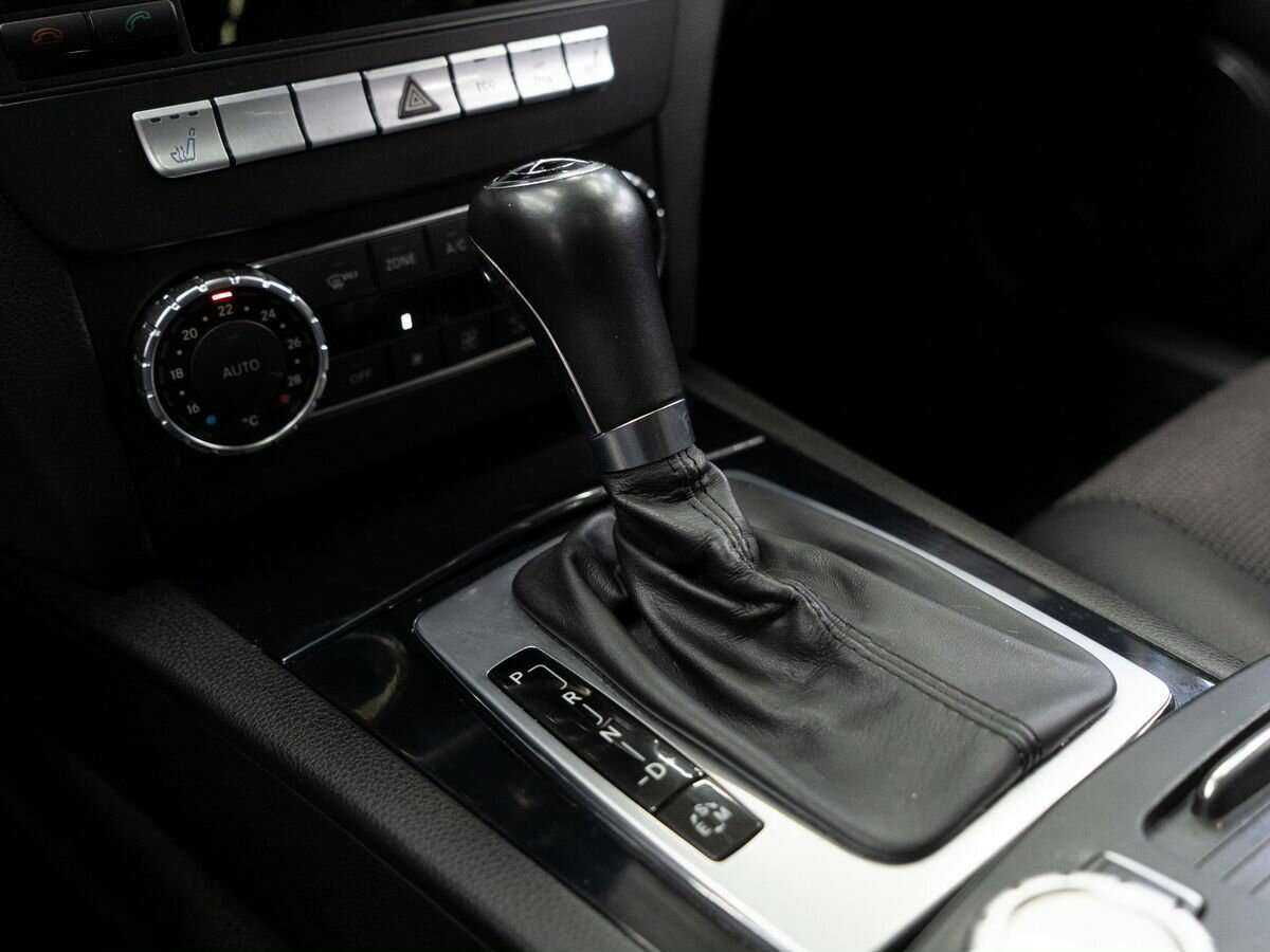 Мерседес-Бенц Ц-Класс б/у, 2012, Автоматическая. Фото: #12