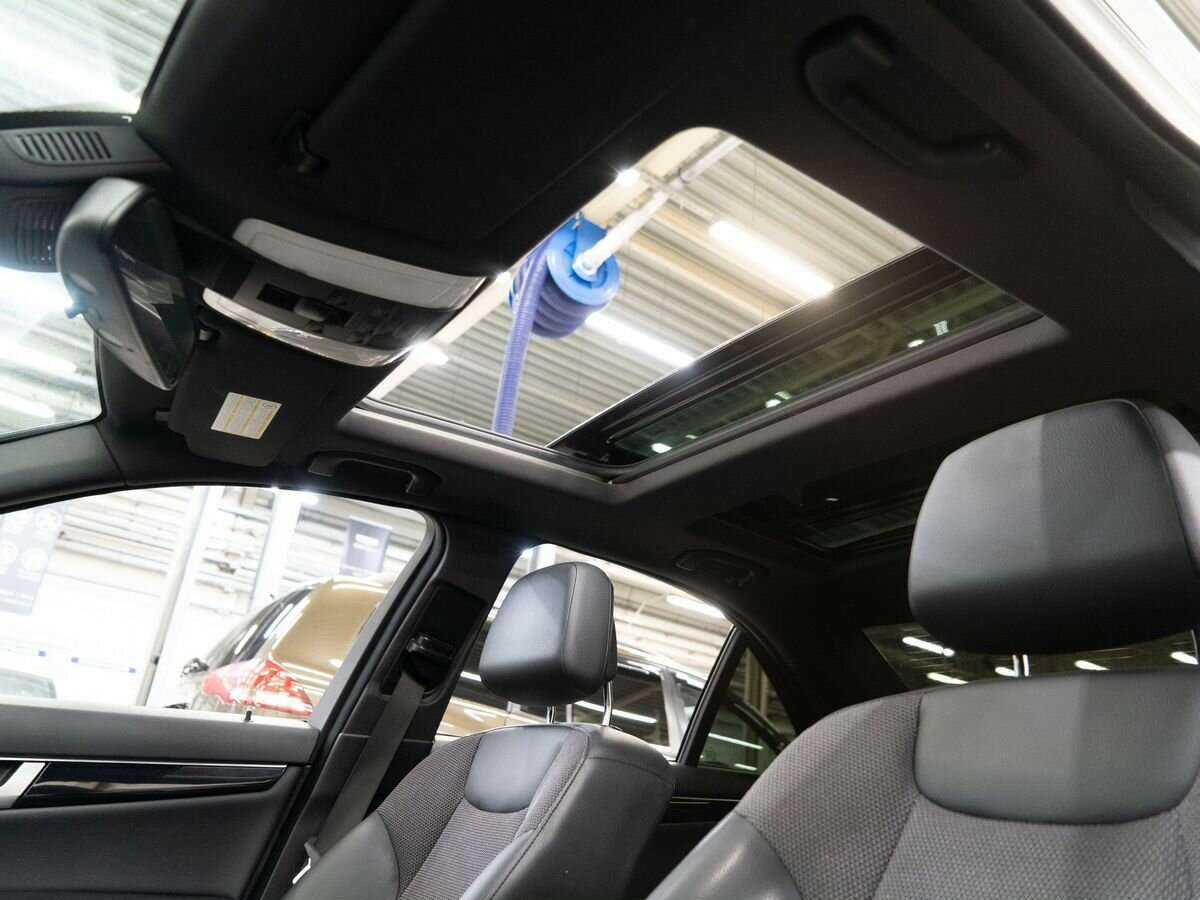 Мерседес-Бенц Ц-Класс б/у, 2012, Автоматическая. Фото: #16