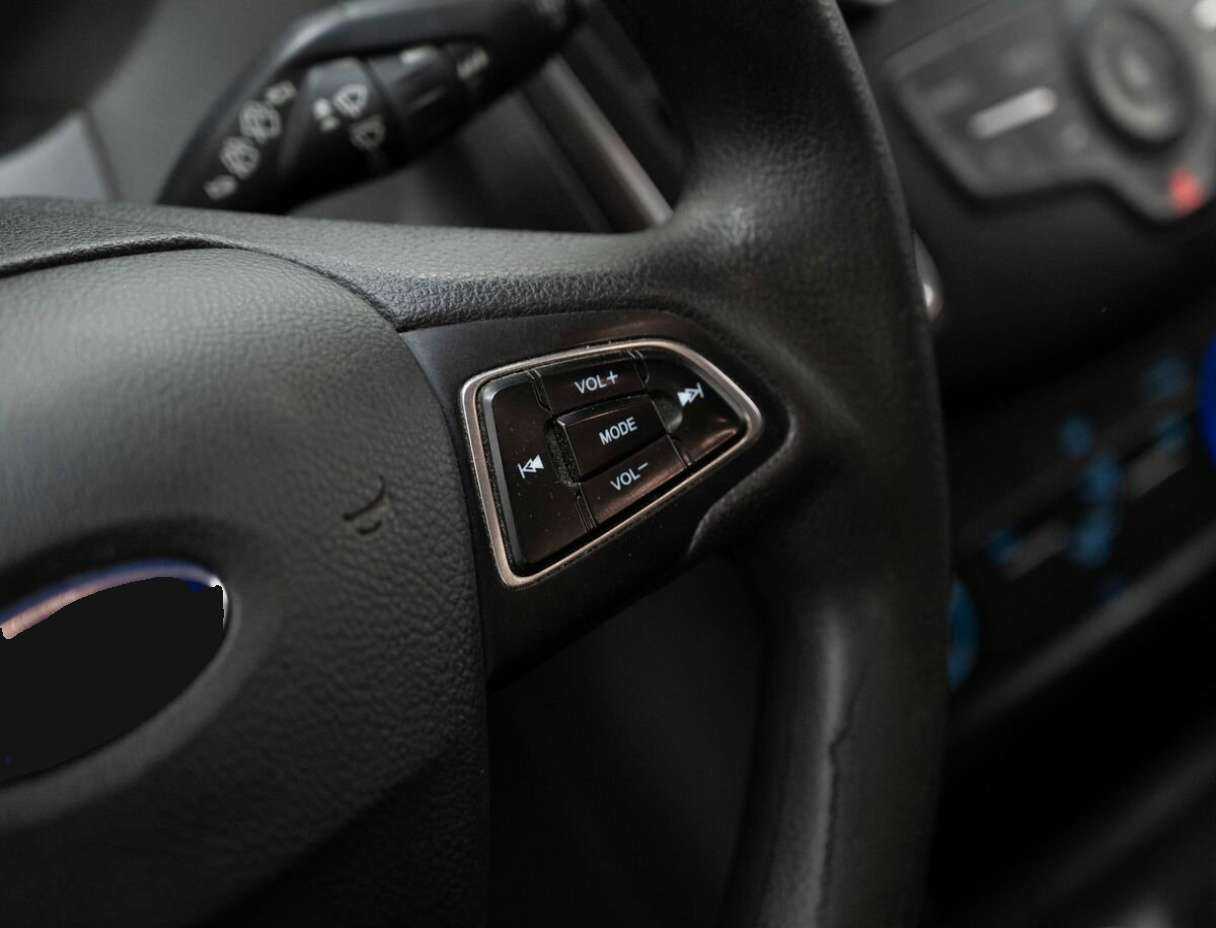 Форд Фокус б/у, 2016, Механическая. Фото: #17