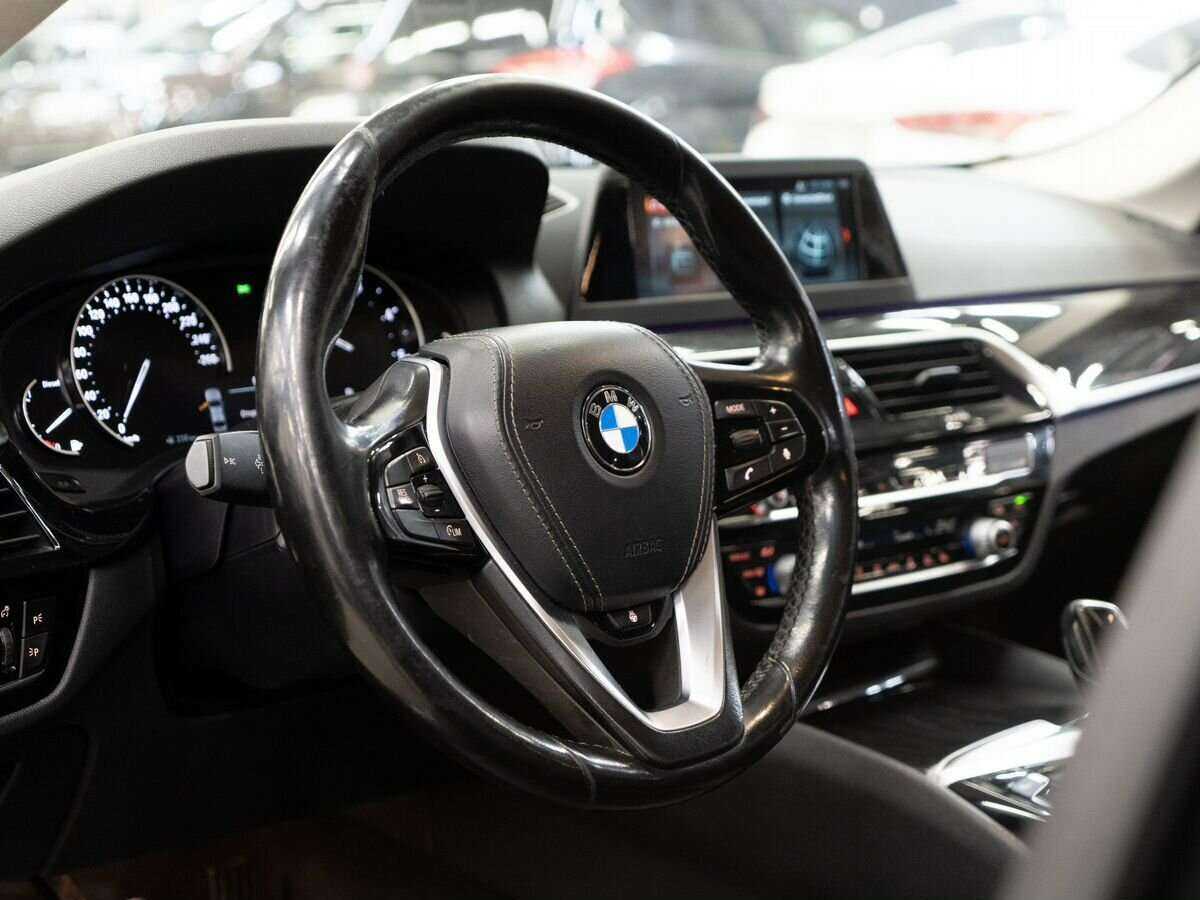 BMW 5 серии б/у, 2019, Автоматическая. Фото: #4
