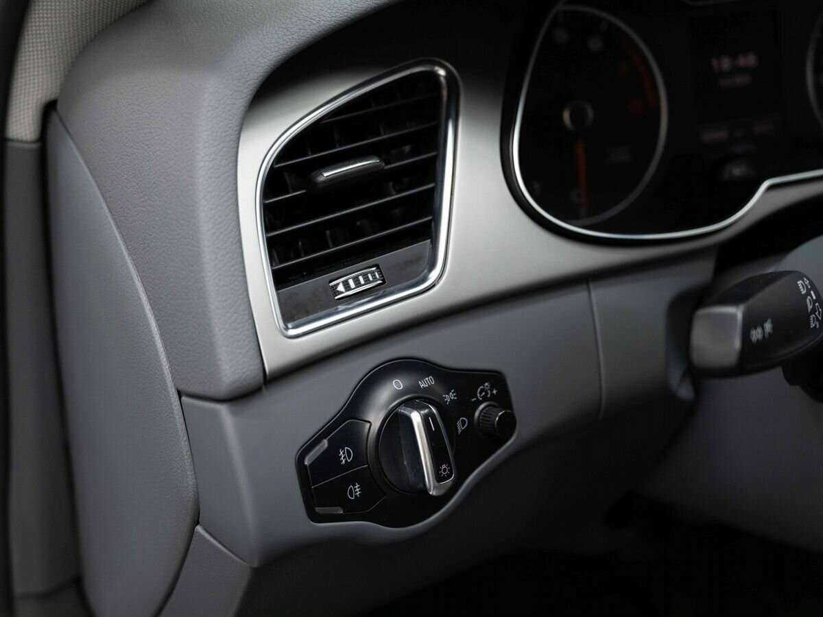 Ауди А4 б/у, 2012, Вариатор. Фото: #11