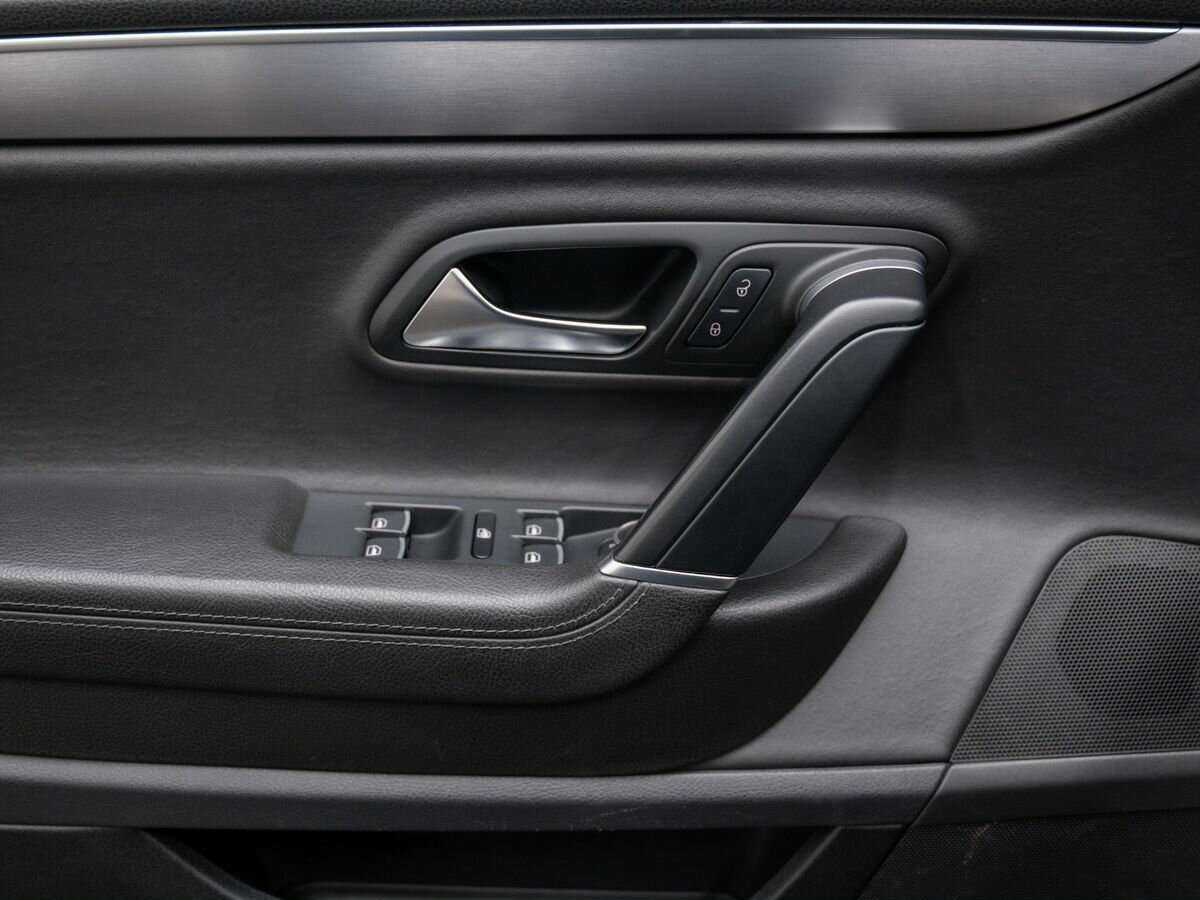 Volkswagen Passat CC б/у, 2012, Роботизированная. Фото: #14