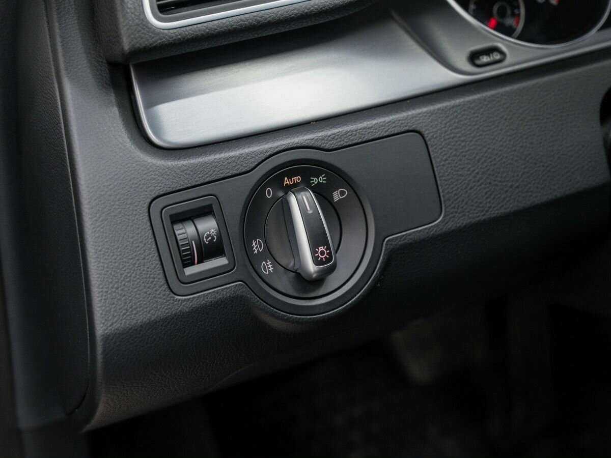 Volkswagen Passat CC б/у, 2012, Роботизированная. Фото: #15