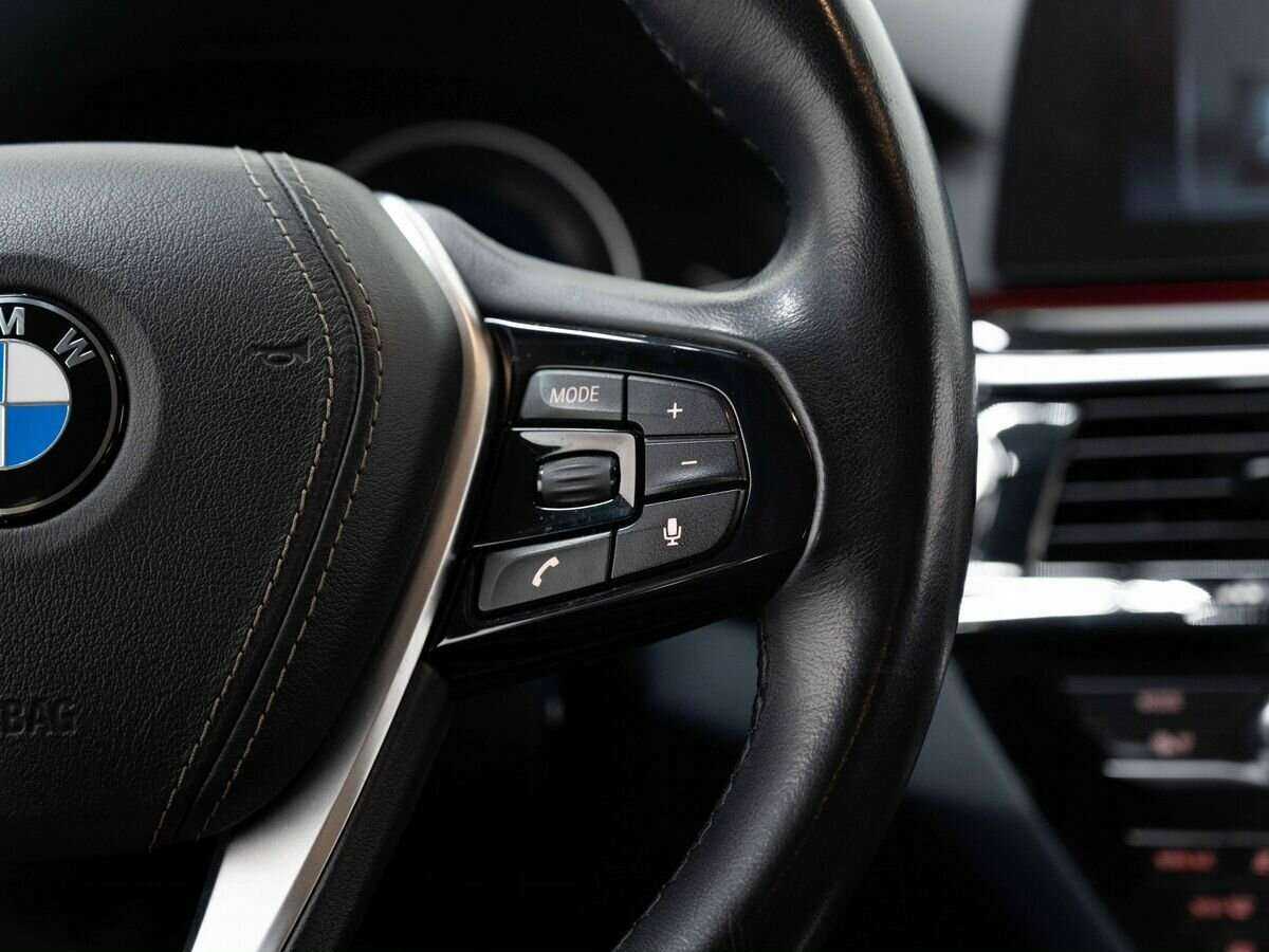 BMW 5 серии б/у, 2017, Автоматическая. Фото: #16