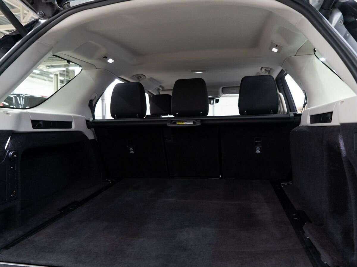 Лэнд Ровер Дискавери б/у, 2018, Автоматическая. Фото: #7