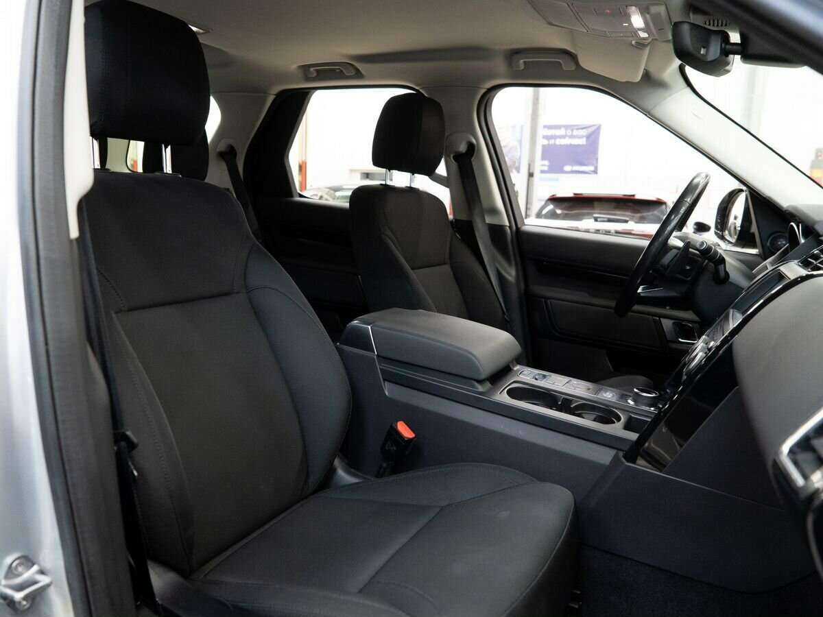 Лэнд Ровер Дискавери б/у, 2018, Автоматическая. Фото: #9