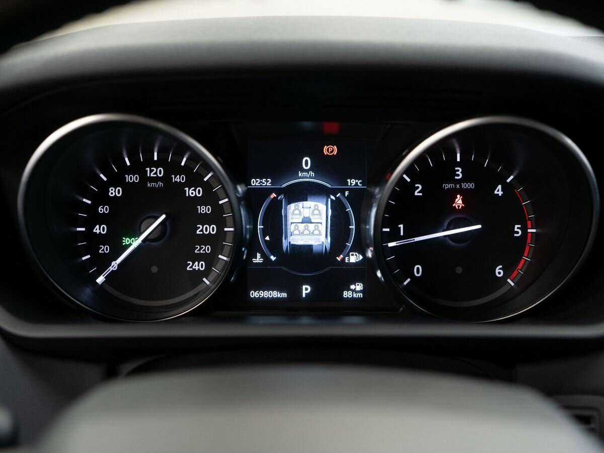 Лэнд Ровер Дискавери б/у, 2018, Автоматическая. Фото: #10