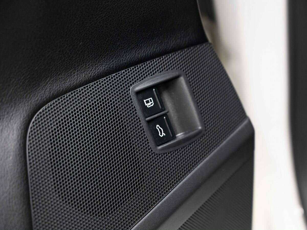 Volkswagen Passat CC б/у, 2014, Механическая. Фото: #15