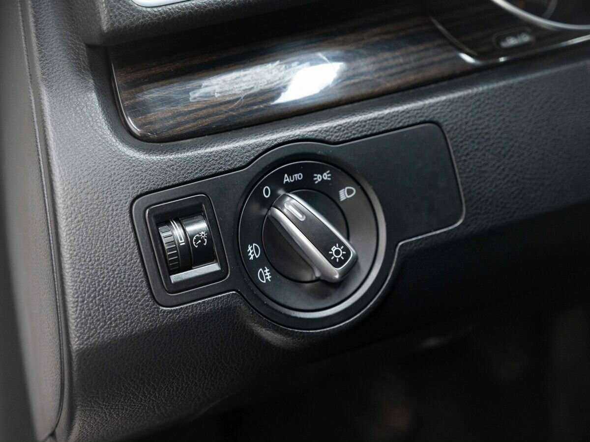Volkswagen Passat CC б/у, 2014, Механическая. Фото: #17
