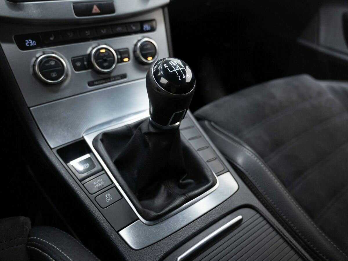 Volkswagen Passat CC б/у, 2014, Механическая. Фото: #19