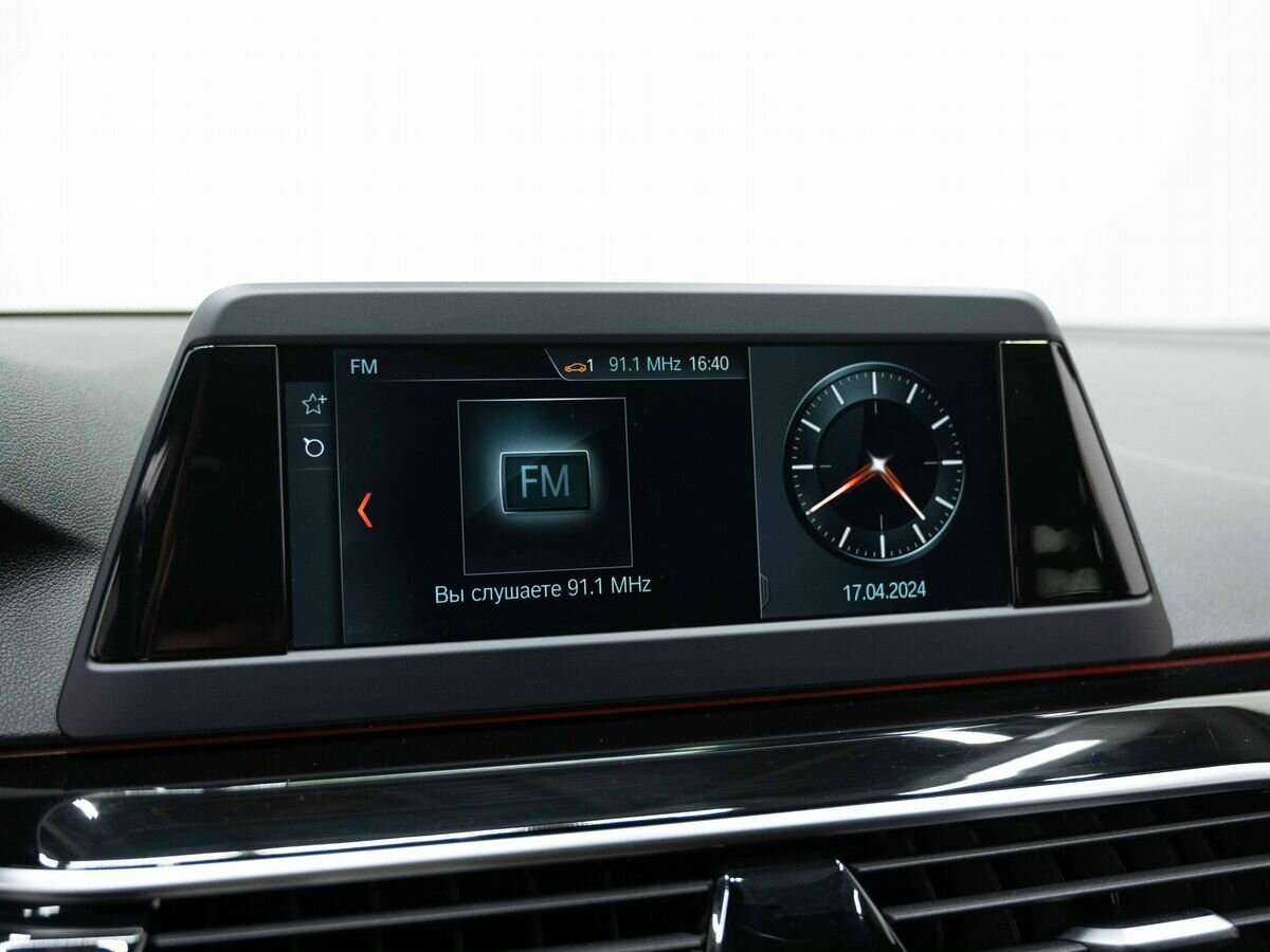 БМВ 5 серии б/у, 2019, Автоматическая. Фото: #19