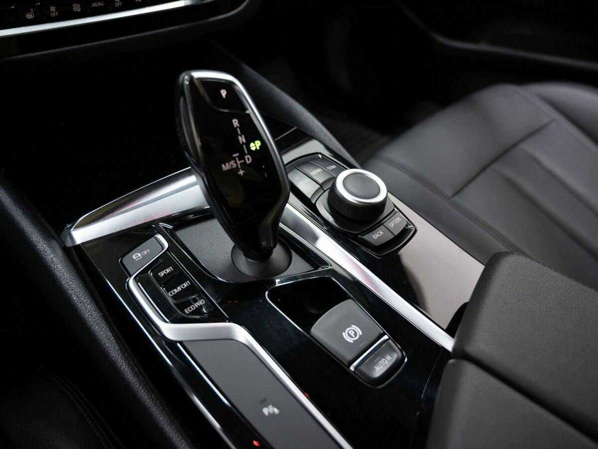 БМВ 5 серии б/у, 2019, Автоматическая. Фото: #21