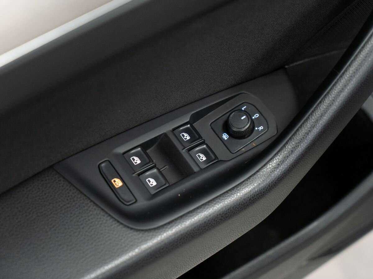 Фольксваген Пассат б/у, 2017, Роботизированная. Фото: #14