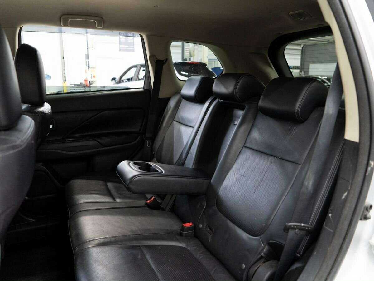 Митсубиши Оутлэндер б/у, 2017, Вариатор. Фото: #6