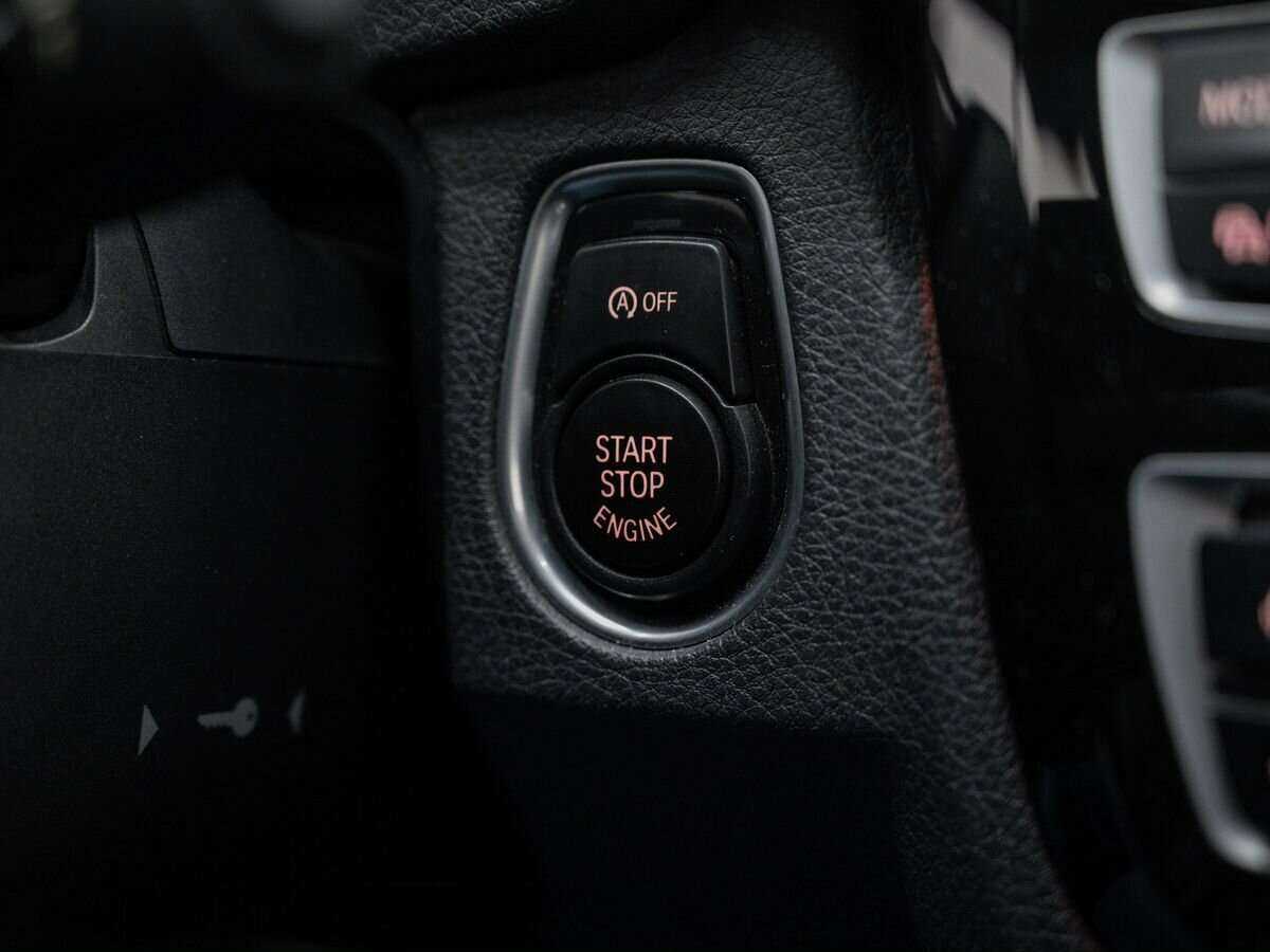 БМВ 3 серии б/у, 2015, Автоматическая. Фото: #21