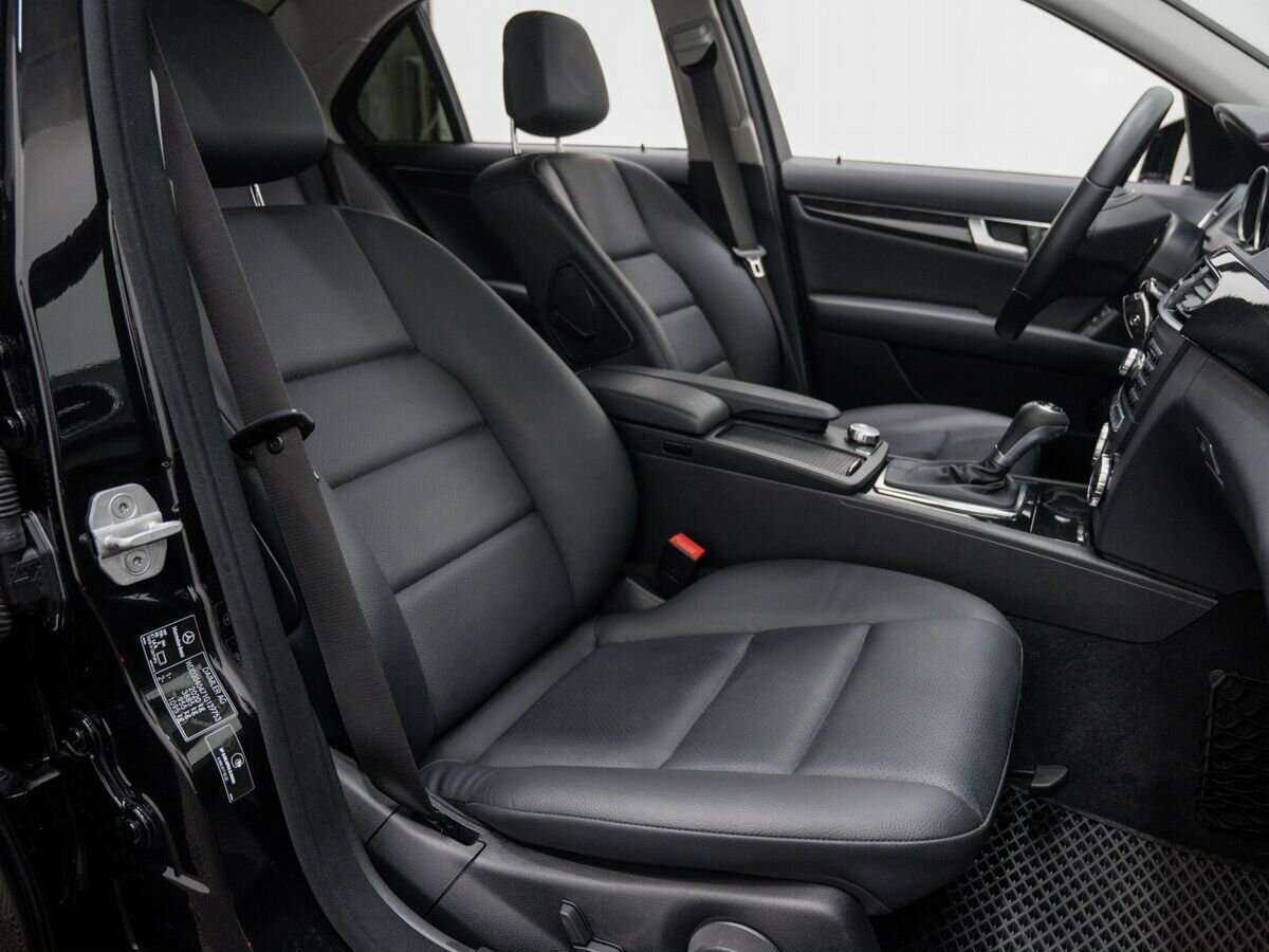 Мерседес-Бенц Ц-Класс б/у, 2013, Автоматическая. Фото: #7