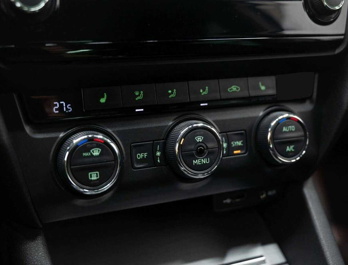 Шкода Октавия б/у, 2016, Роботизированная. Фото: #17