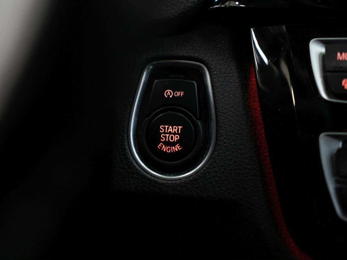 БМВ 3 серии б/у, 2016, Автоматическая. Фото: #10