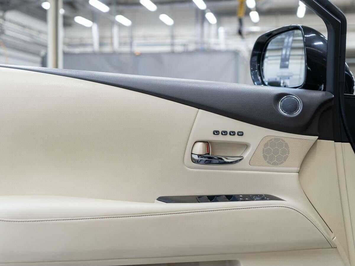 Лексус Р-Икс б/у, 2012, Автоматическая. Фото: #15