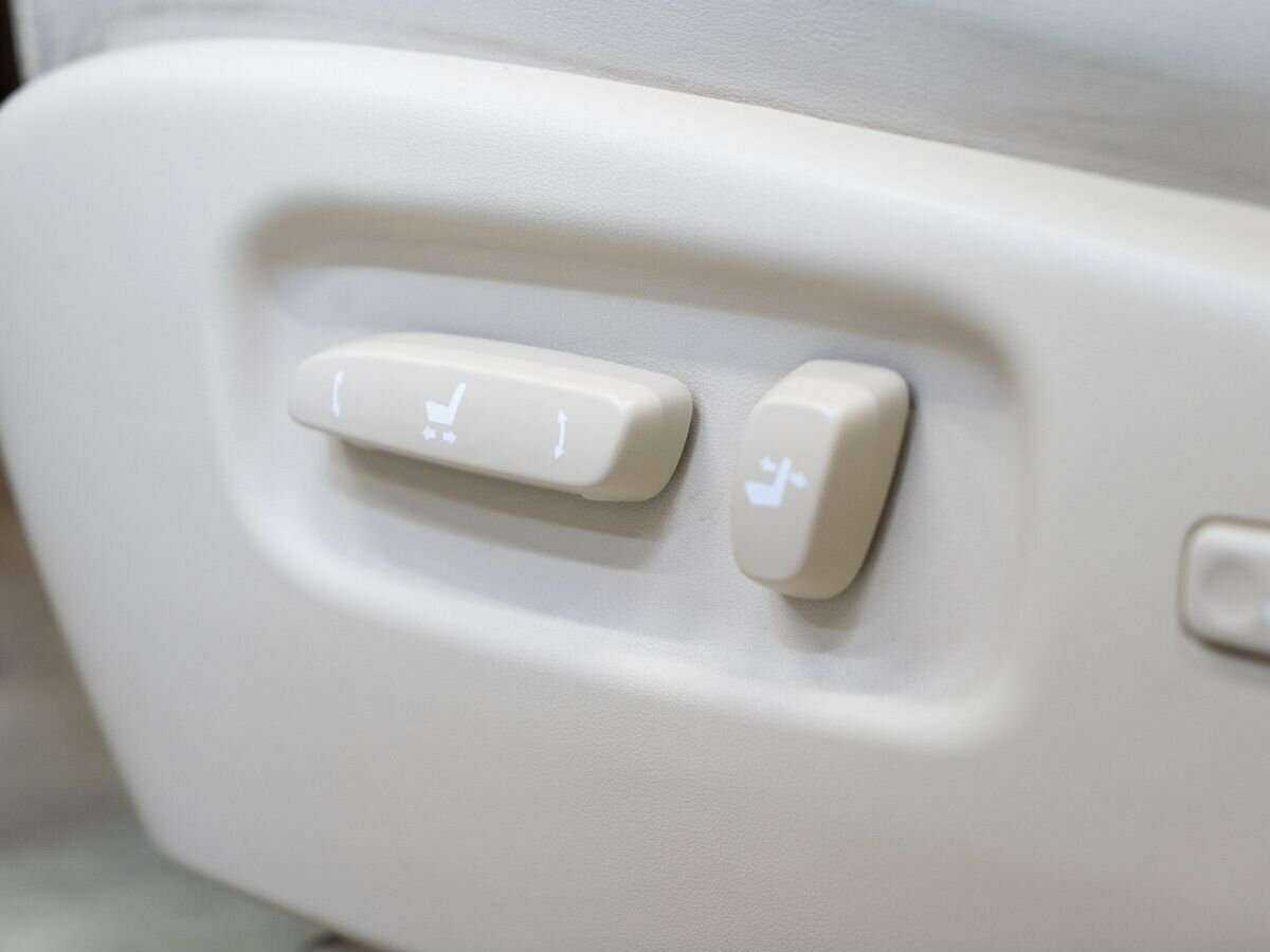 Лексус Р-Икс б/у, 2012, Автоматическая. Фото: #16