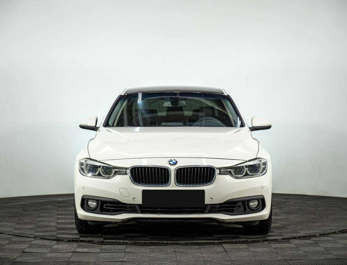 БМВ 3 серии б/у, 2016, Автоматическая. Фото: #1