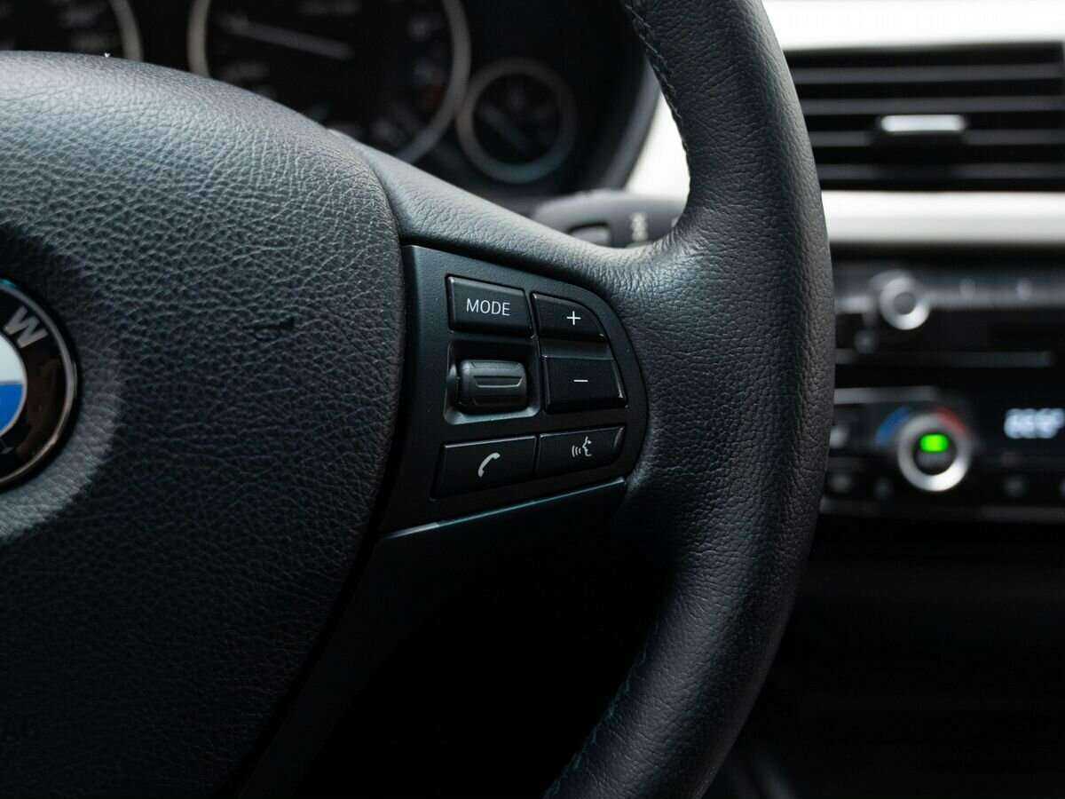 БМВ 3 серии б/у, 2016, Автоматическая. Фото: #21