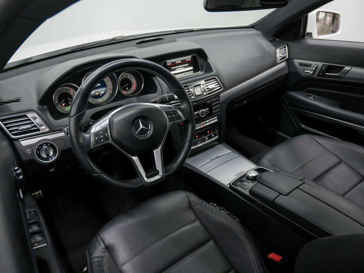 Мерседес-Бенц Е-Класс б/у, 2014, Автоматическая. Фото: #11