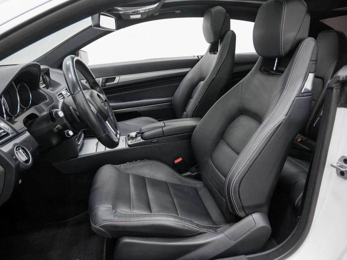 Мерседес-Бенц Е-Класс б/у, 2014, Автоматическая. Фото: #12