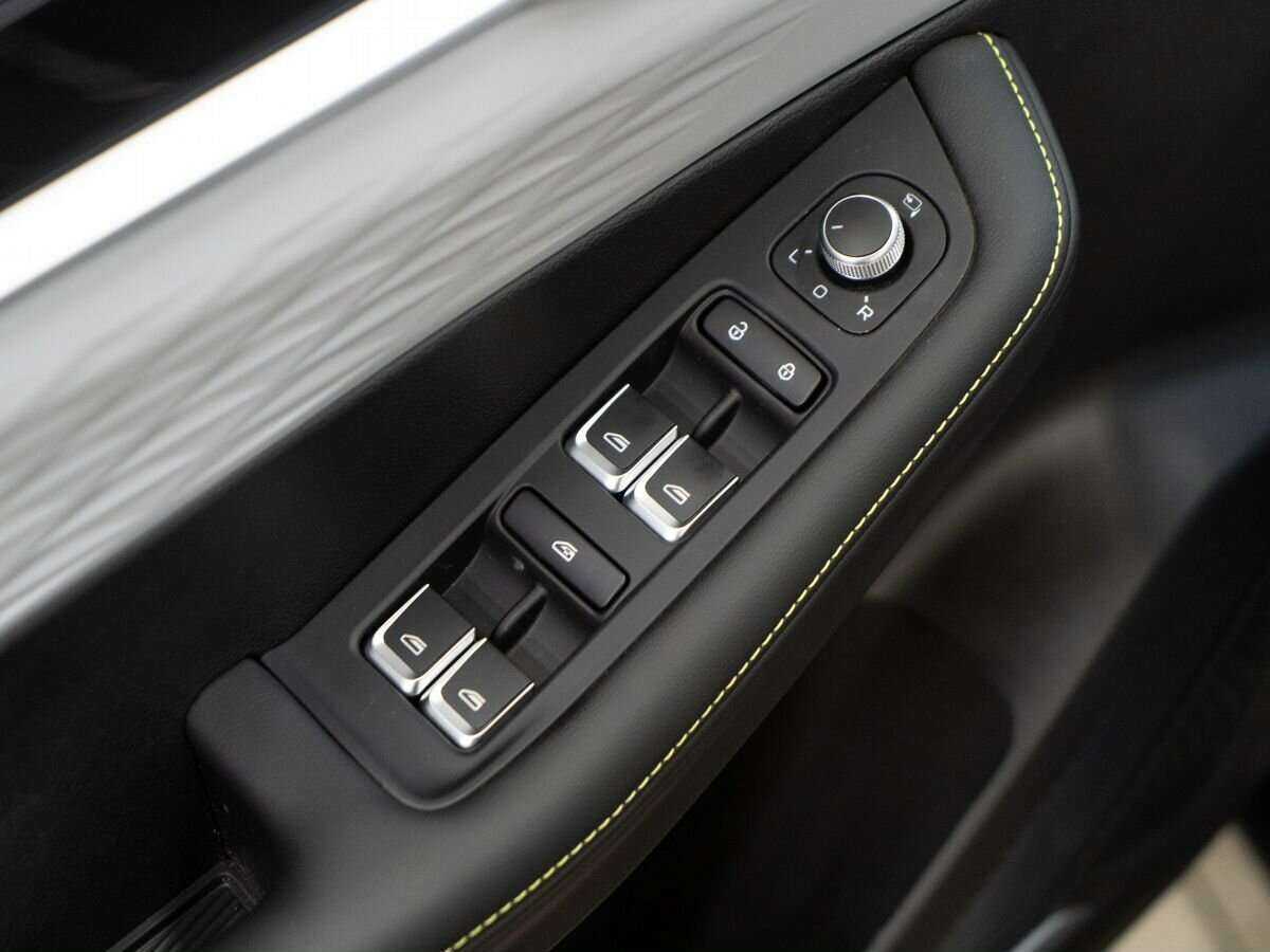 Джили Кулрэй б/у, 2023, Роботизированная. Фото: #14