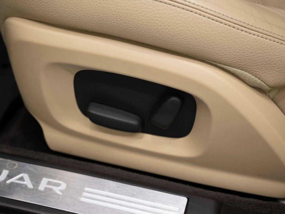 Jaguar XF б/у, 2013, Автоматическая. Фото: #22