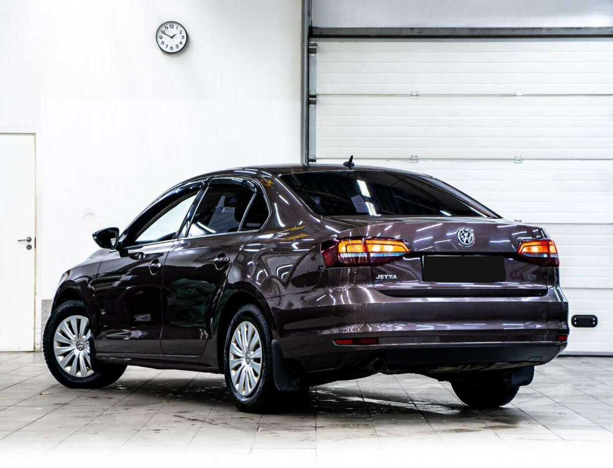 Volkswagen Jetta б/у, 2016, Механическая. Фото: #3
