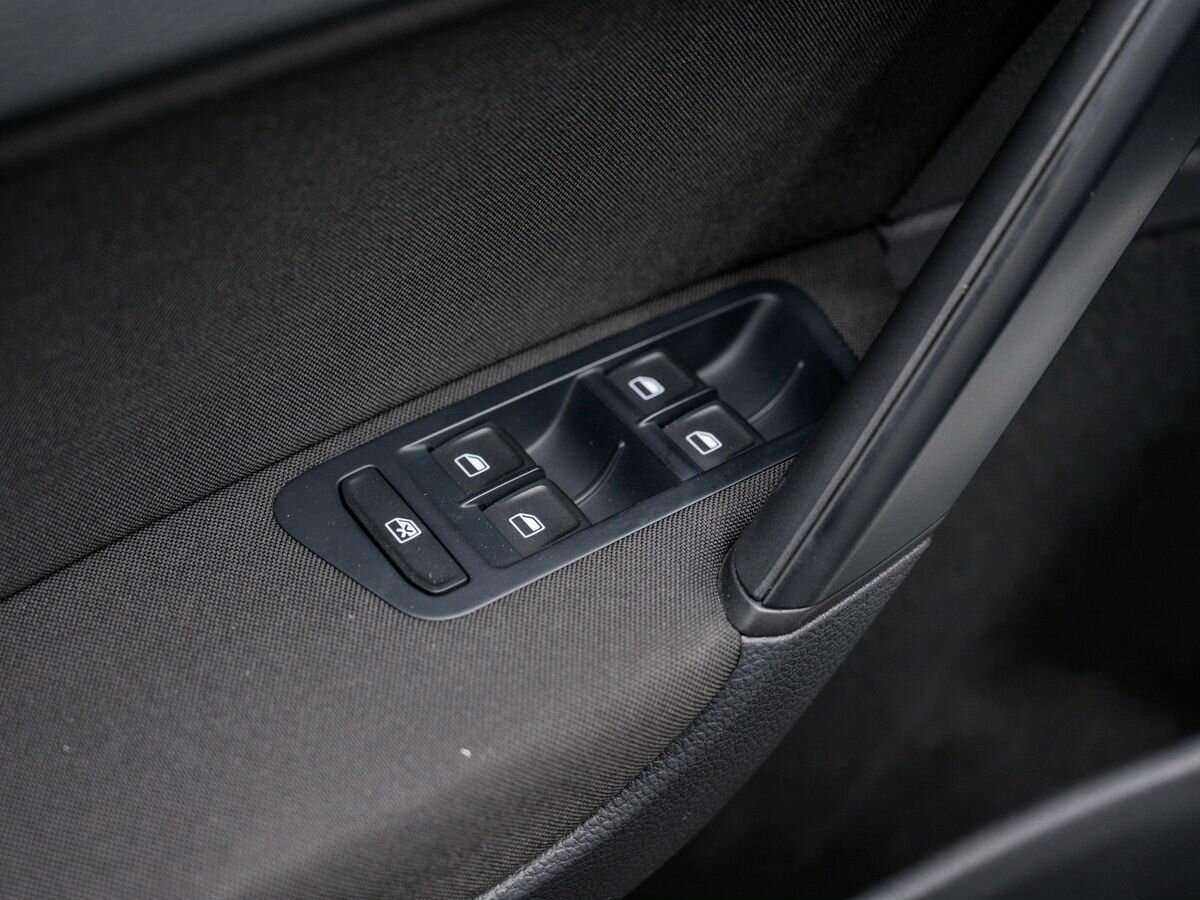 Volkswagen Golf б/у, 2014, Роботизированная. Фото: #14