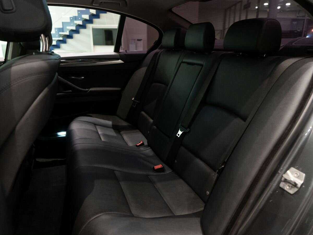 БМВ 5 серии б/у, 2016, Автоматическая. Фото: #6