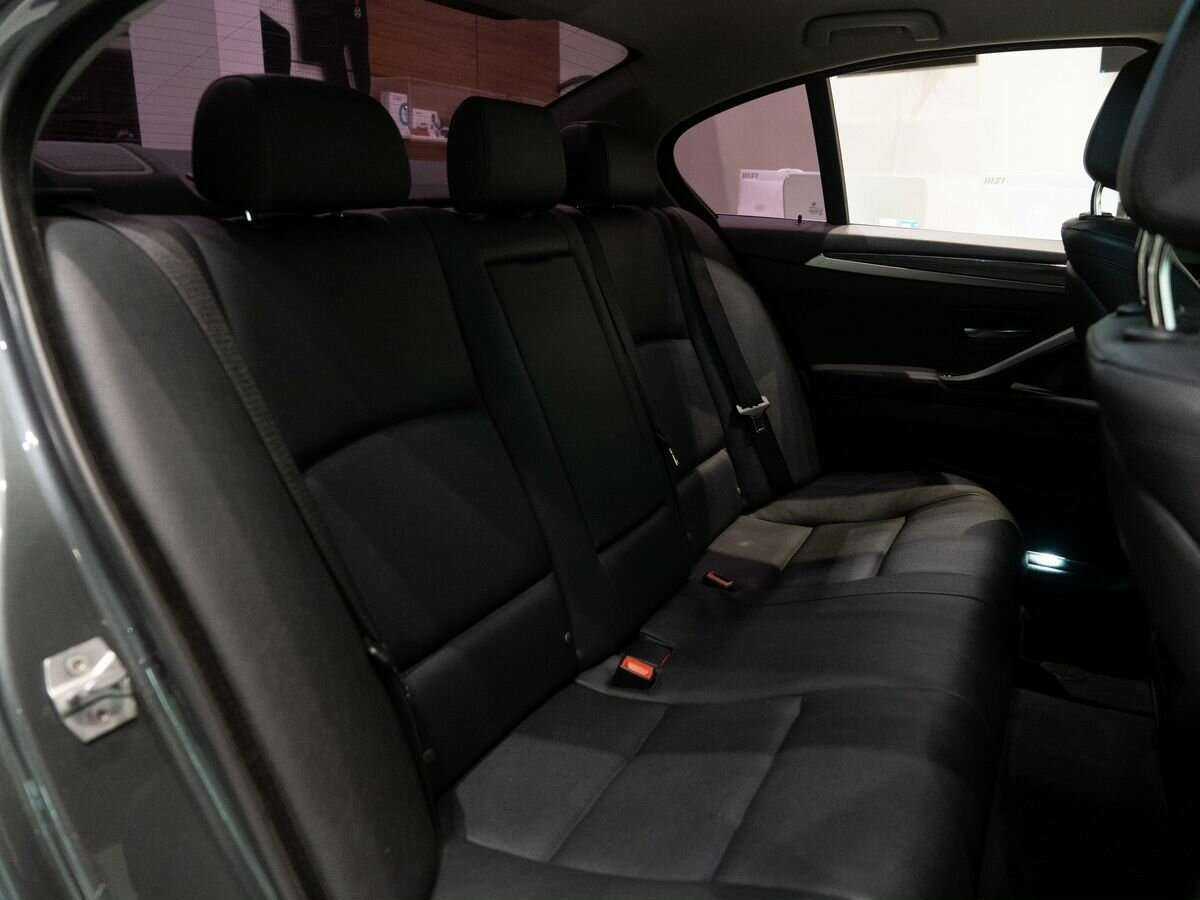 БМВ 5 серии б/у, 2016, Автоматическая. Фото: #7