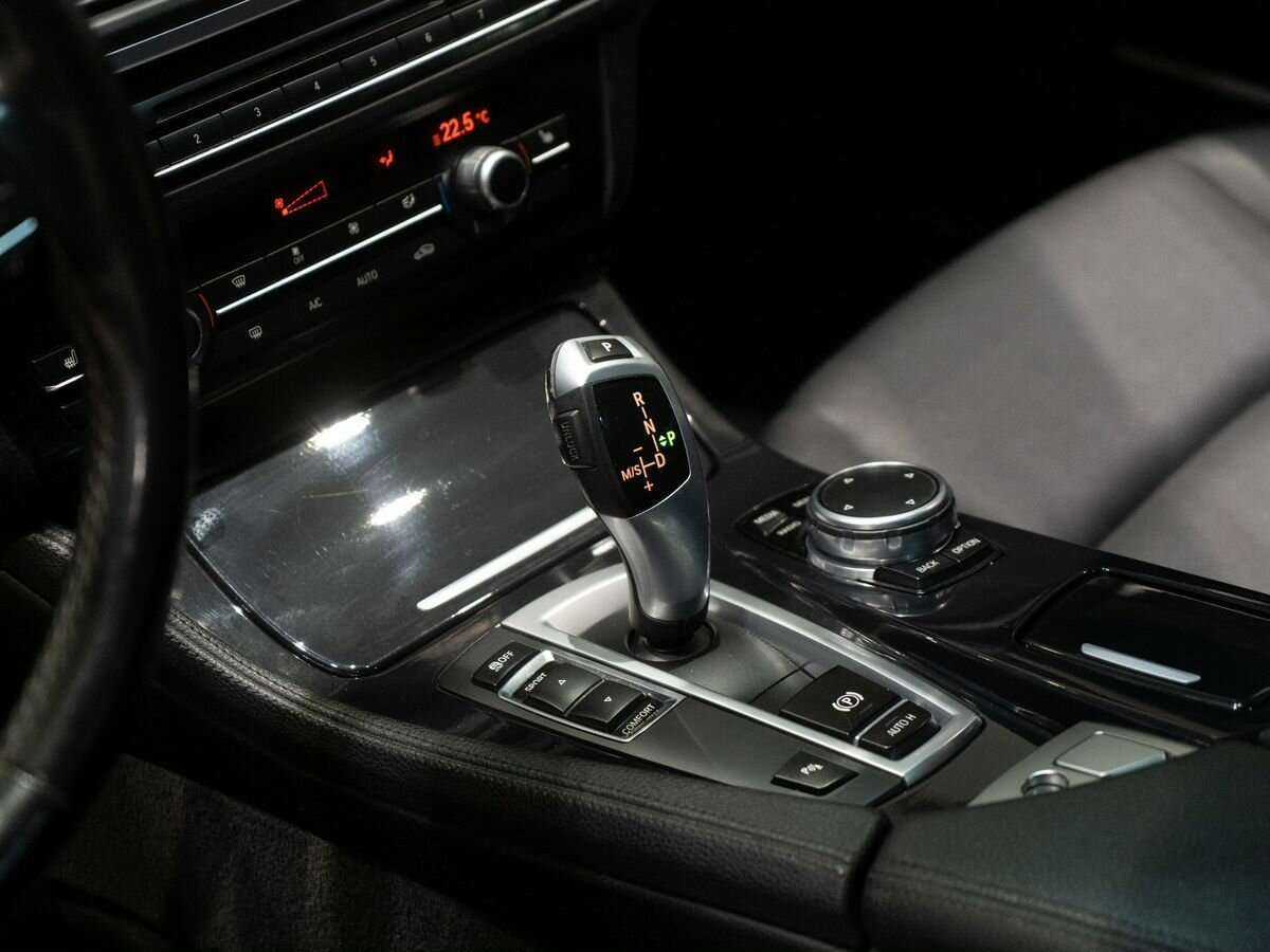 БМВ 5 серии б/у, 2016, Автоматическая. Фото: #11