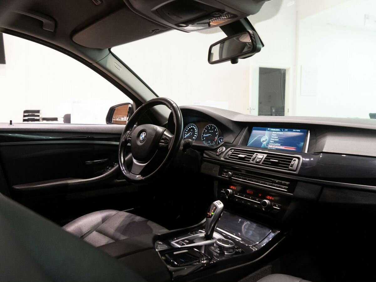 БМВ 5 серии б/у, 2016, Автоматическая. Фото: #20