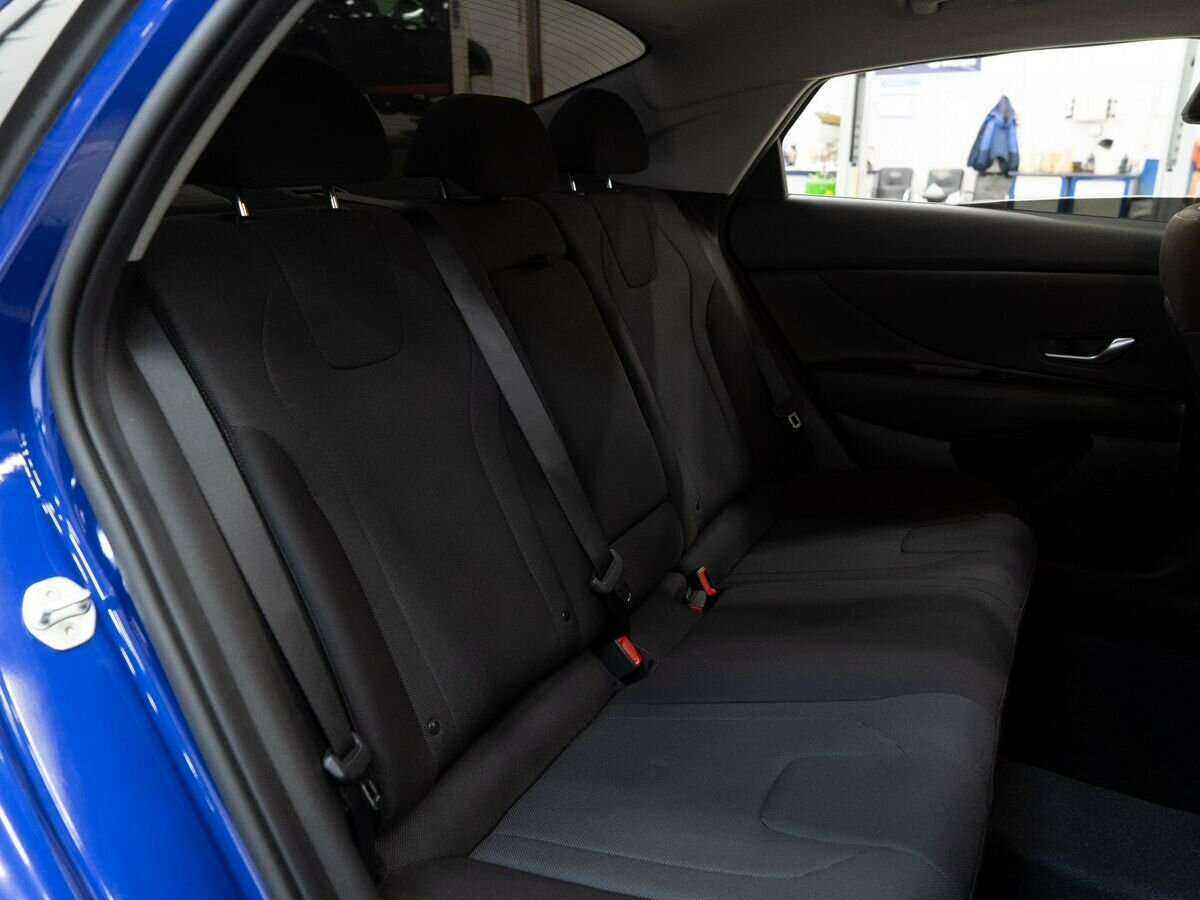 Hyundai Elantra б/у, 2021, Автоматическая. Фото: #8