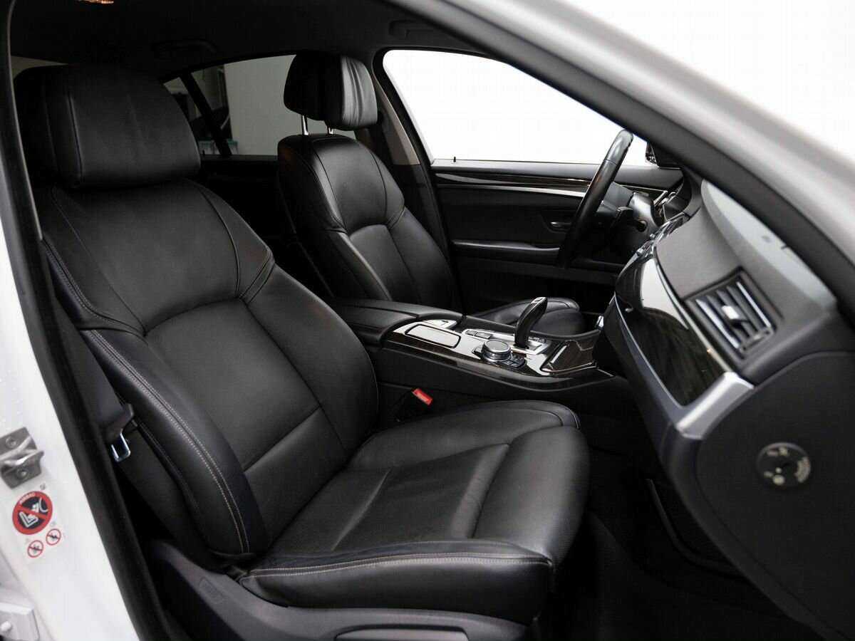 БМВ 5 серии б/у, 2016, Автоматическая. Фото: #11