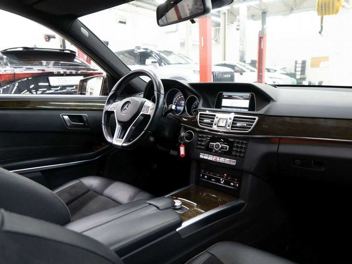 Мерседес-Бенц Е-Класс б/у, 2013, Автоматическая. Фото: #16