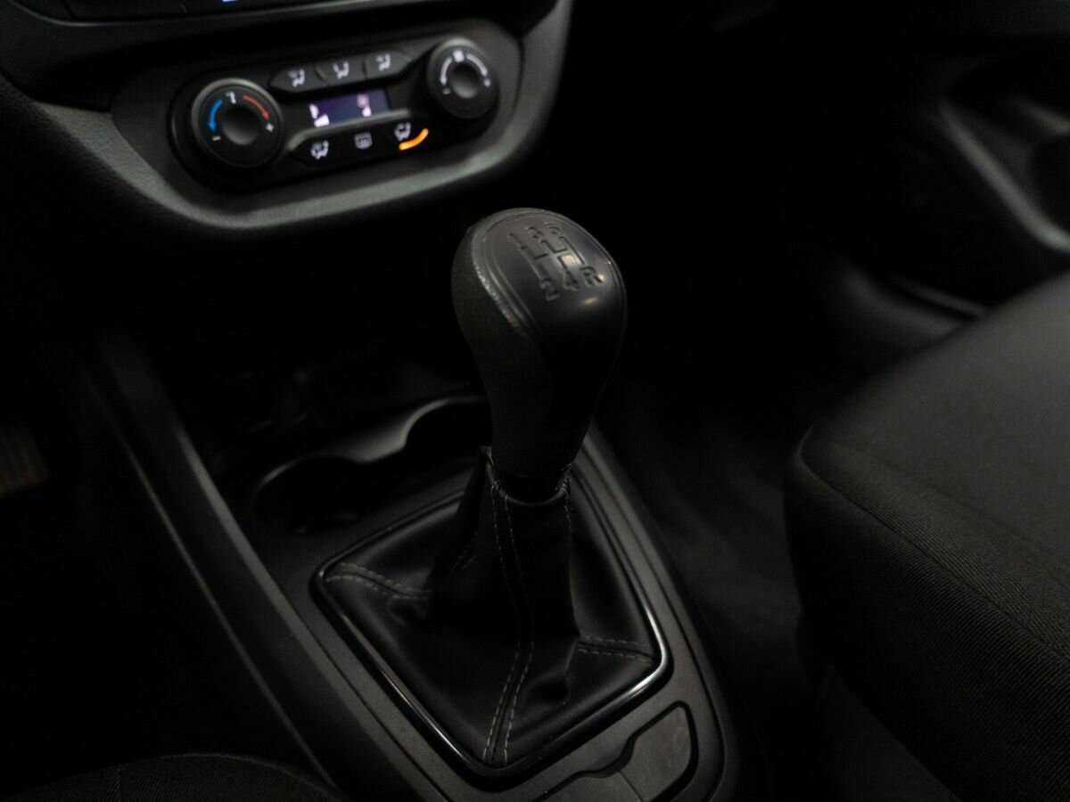 Лада (ВАЗ) Веста б/у, 2021, Механическая. Фото: #12